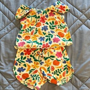 Old Navy Green and Pink Floral Tropics Outfit